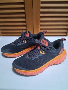 Hoka Challenger ATR 6 Women's Running Shoe * Size: 7.5B